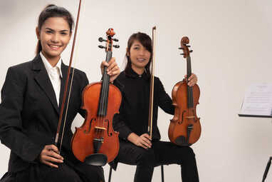 violin students